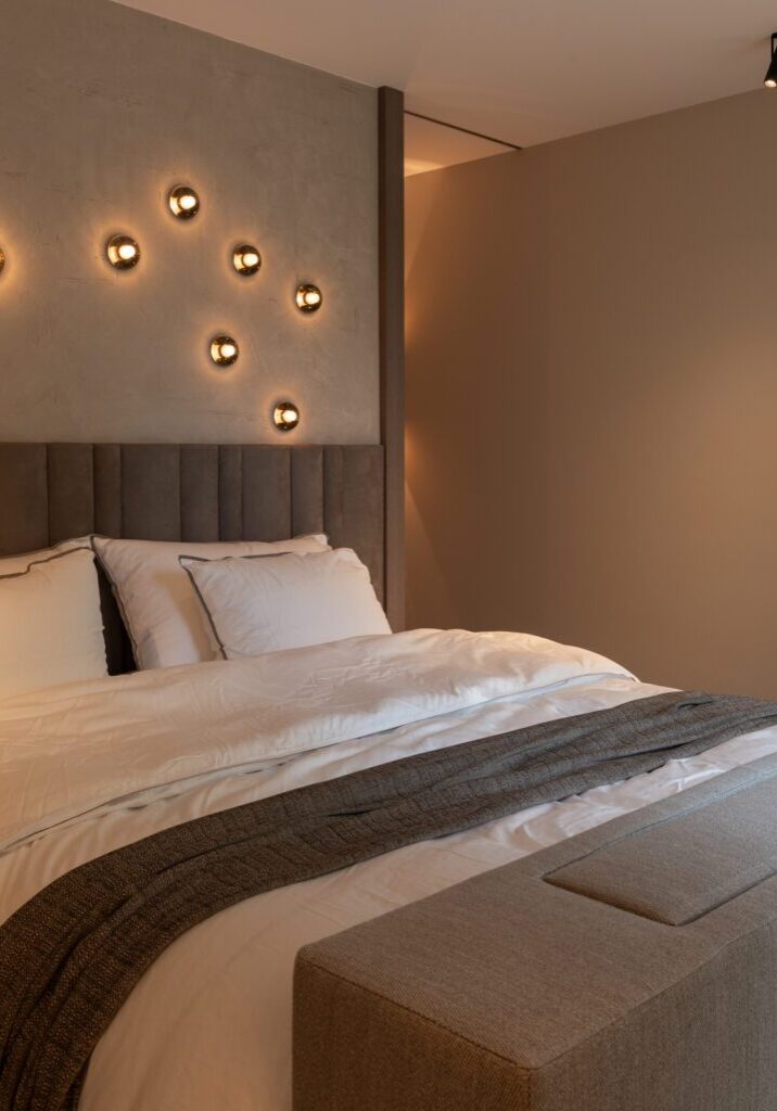 Strak-maatwerk-met-warme-materialen-6